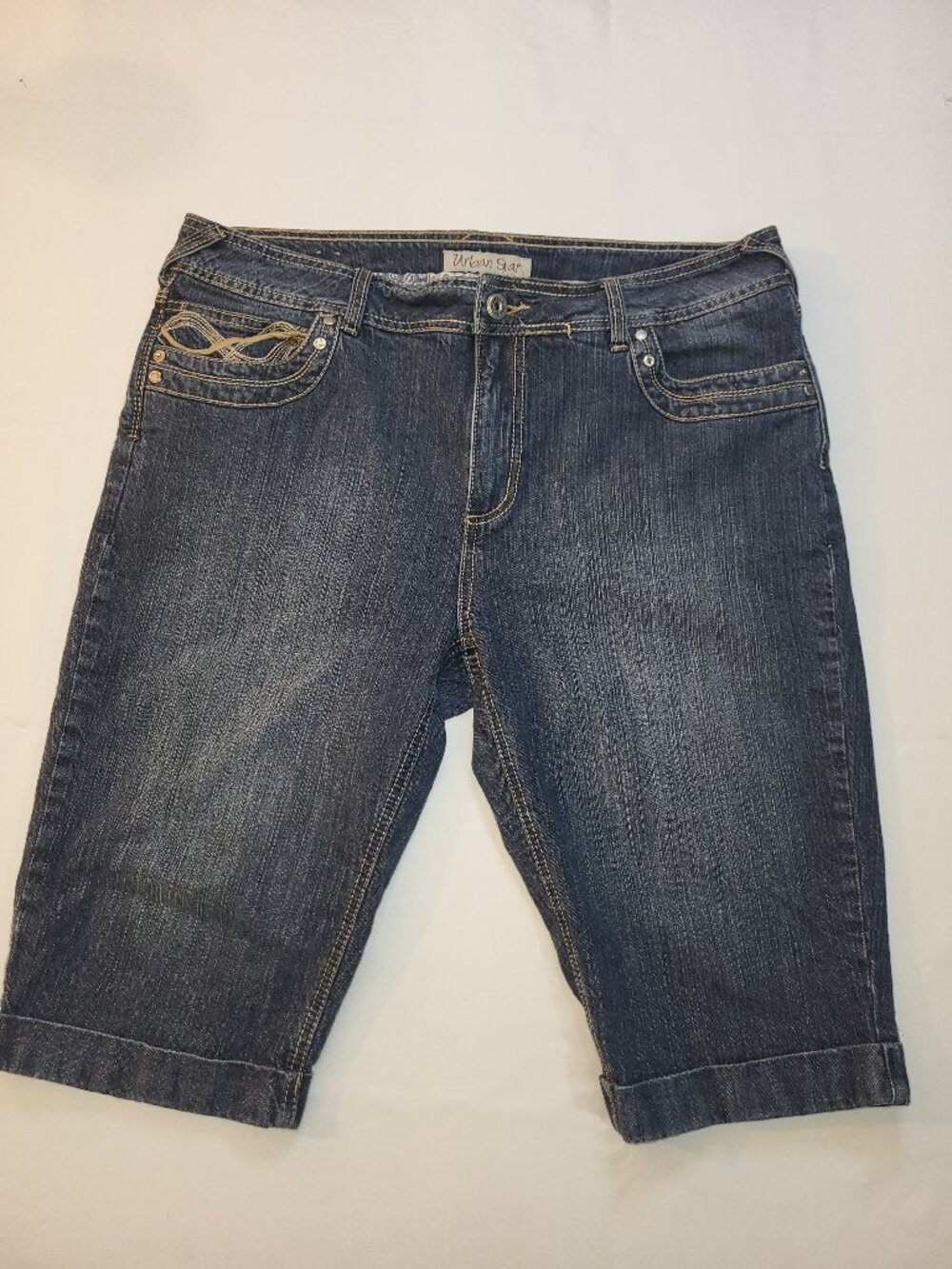 Urban Star Denim Jean Shorts Women’s Size 14 Blue Wash Stretch Casual Summer